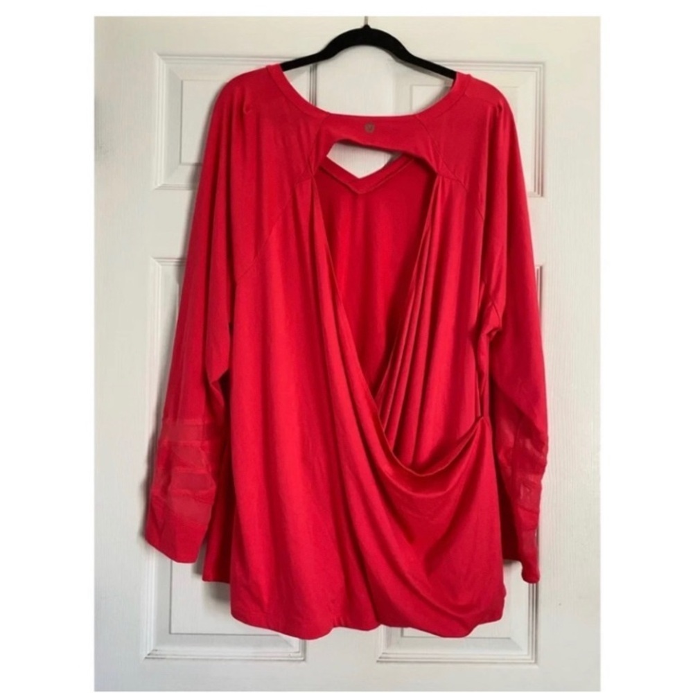 LANE BRYANT LIVI Hot Pink Athletic Top - Picture 4 of 8